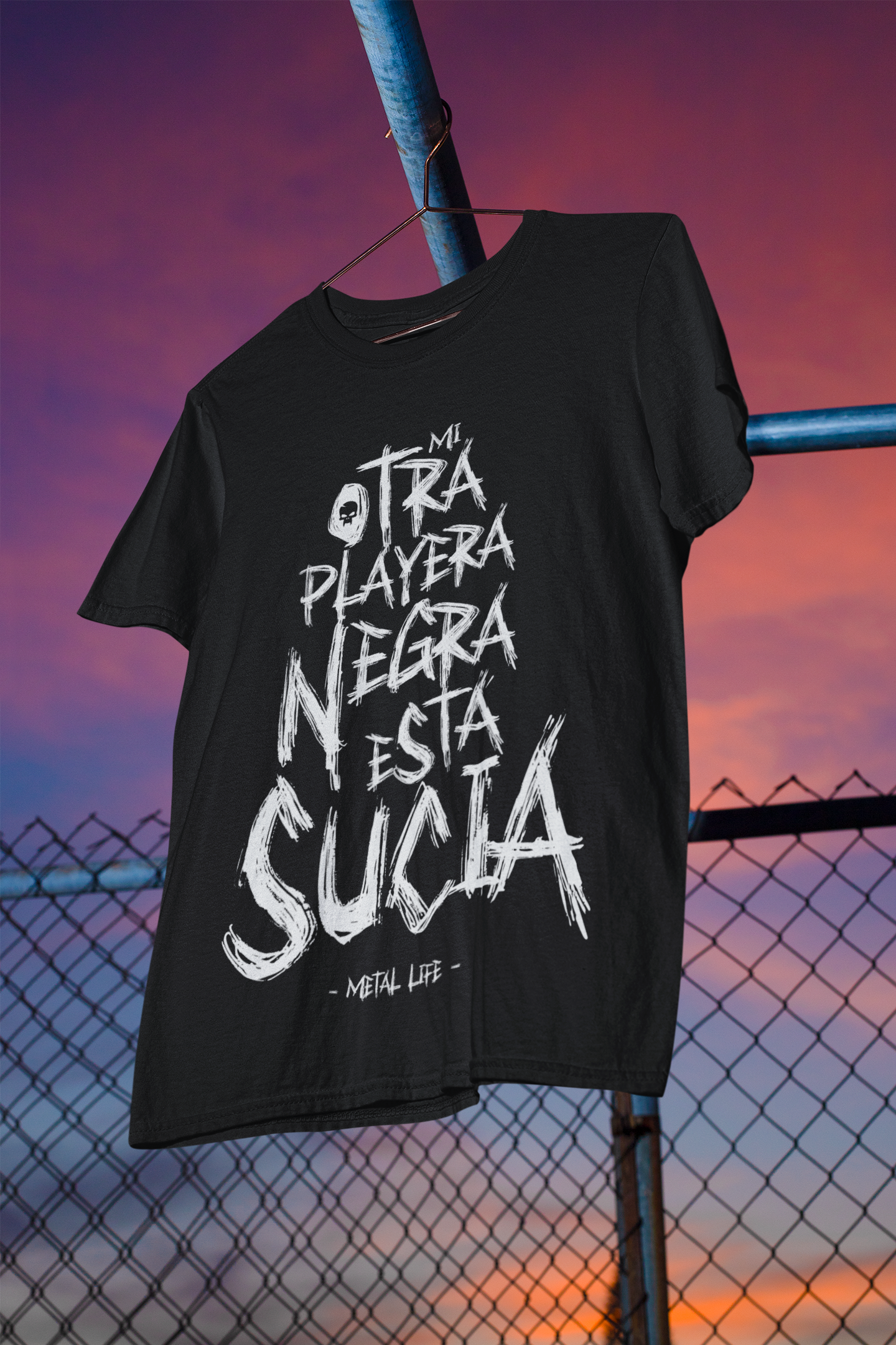 Mi otra playera negra está sucia